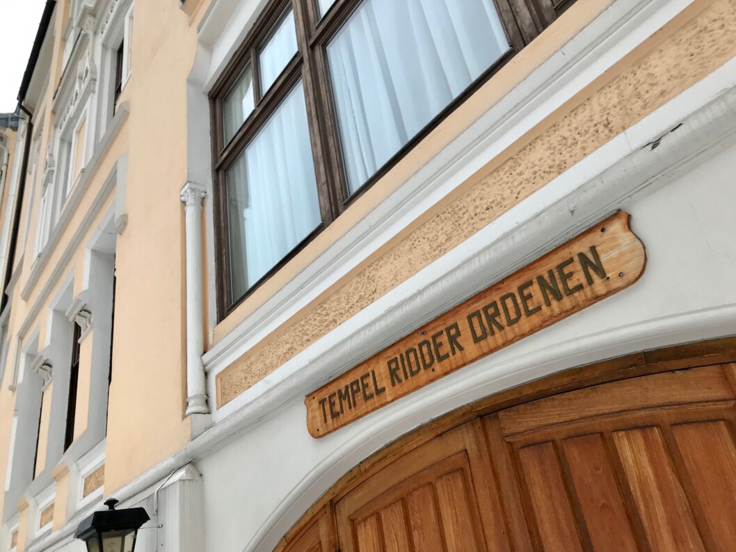 «IKKE GOD REKLAME»: - Det er klart at dette ikke er noe bra reklame for oss, sier Kjell Otto Halvorsen, nestleder i styret i Tempelridderordenen sentralt. «IKKE GOD REKLAME»: - Det er klart at dette ikke er noe bra reklame for oss, sier Kjell Otto Halvorsen, nestleder i styret i Tempelridderordenen sentralt.