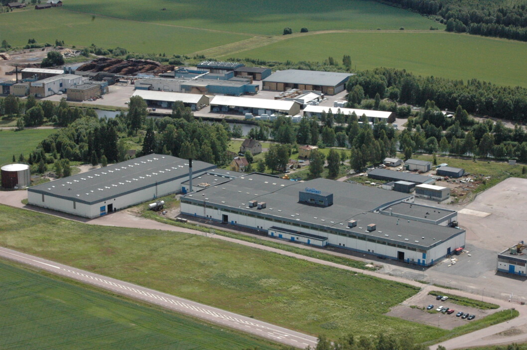 SATSER: Älvsbyhus satser i krisetider. Her er fabrikken deres i Vålberg i Sverige. Illustrasjonsfoto SATSER: Älvsbyhus satser i krisetider. Her er fabrikken deres i Vålberg i Sverige. Illustrasjonsfoto