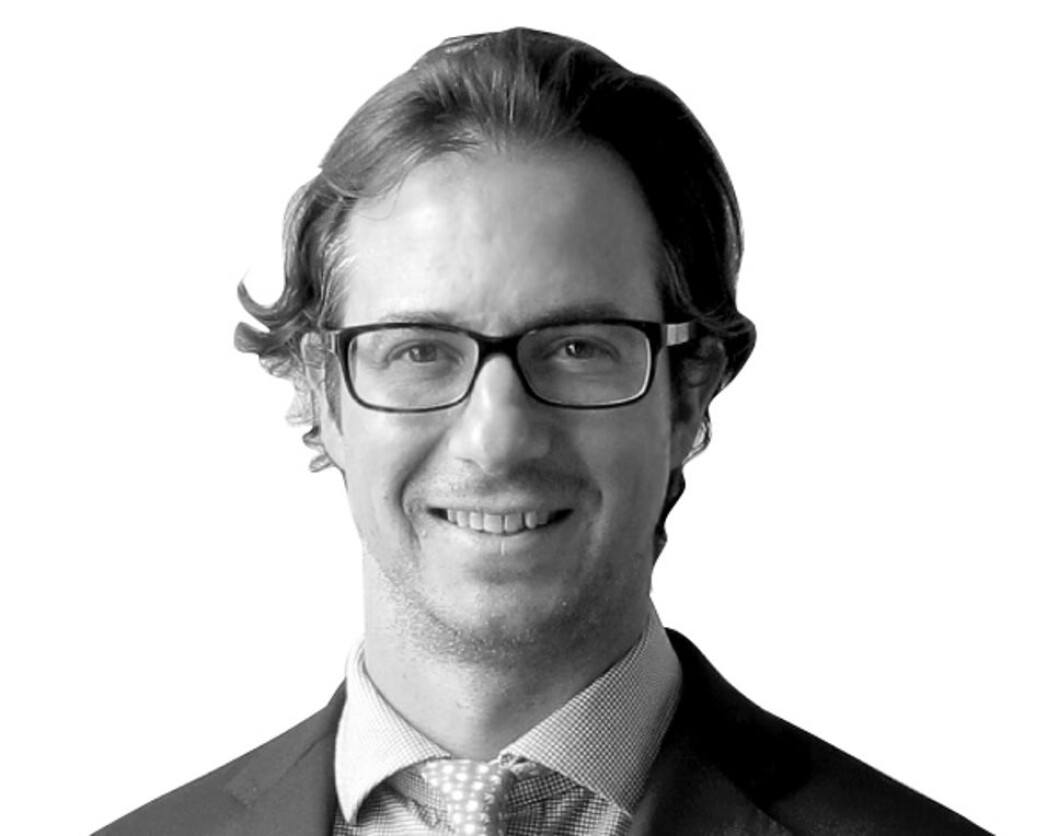 FORNØYD MED NLI-HANDELEN: - Vi tror den nordiske regionen drar nytte av positive makroøkonomiske trender, attraktive avkastningsnivåer for kommersielle industri- og logistikkeiendommer og sterk utleievekst, sier Michael Bickford, grunnlegger og administrerende direktør i Round Hill Capital. FORNØYD MED NLI-HANDELEN: - Vi tror den nordiske regionen drar nytte av positive makroøkonomiske trender, attraktive avkastningsnivåer for kommersielle industri- og logistikkeiendommer og sterk utleievekst, sier Michael Bickford, grunnlegger og administrerende direktør i Round Hill Capital.