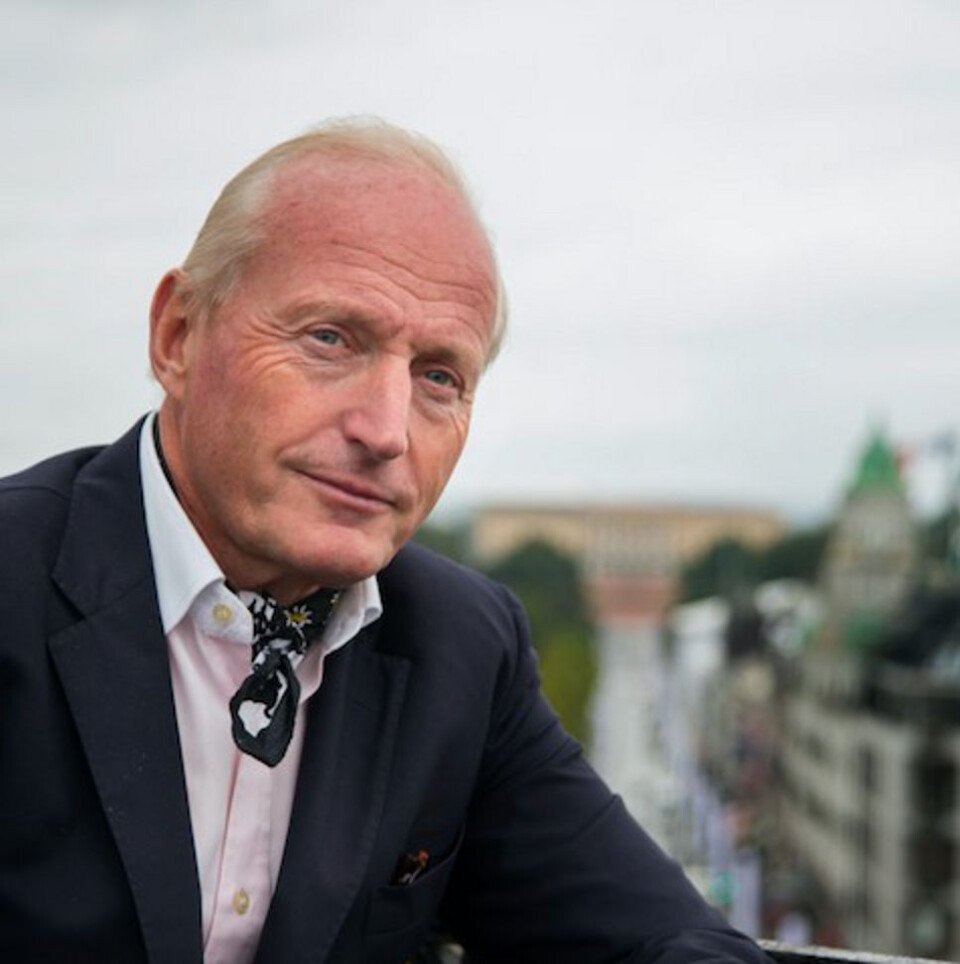MÅ TRYKKTESTES: Christian Ringnes fikk en oppvekker, nå ber han andre eiendomsbesittere om å sjekke fasader som er forblendet og har store stein.Fotograf: Kenneth Sortland Myklebust MÅ TRYKKTESTES: Christian Ringnes fikk en oppvekker, nå ber han andre eiendomsbesittere om å sjekke fasader som er forblendet og har store stein.Fotograf: Kenneth Sortland Myklebust