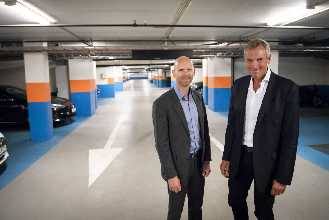 KLP Eiendoms investeringsdirektør Tov Sønsterud kjøper Barcode Basement fra Rolf Thorsens Oslo S Utvikling. KLP Eiendoms investeringsdirektør Tov Sønsterud kjøper Barcode Basement fra Rolf Thorsens Oslo S Utvikling.