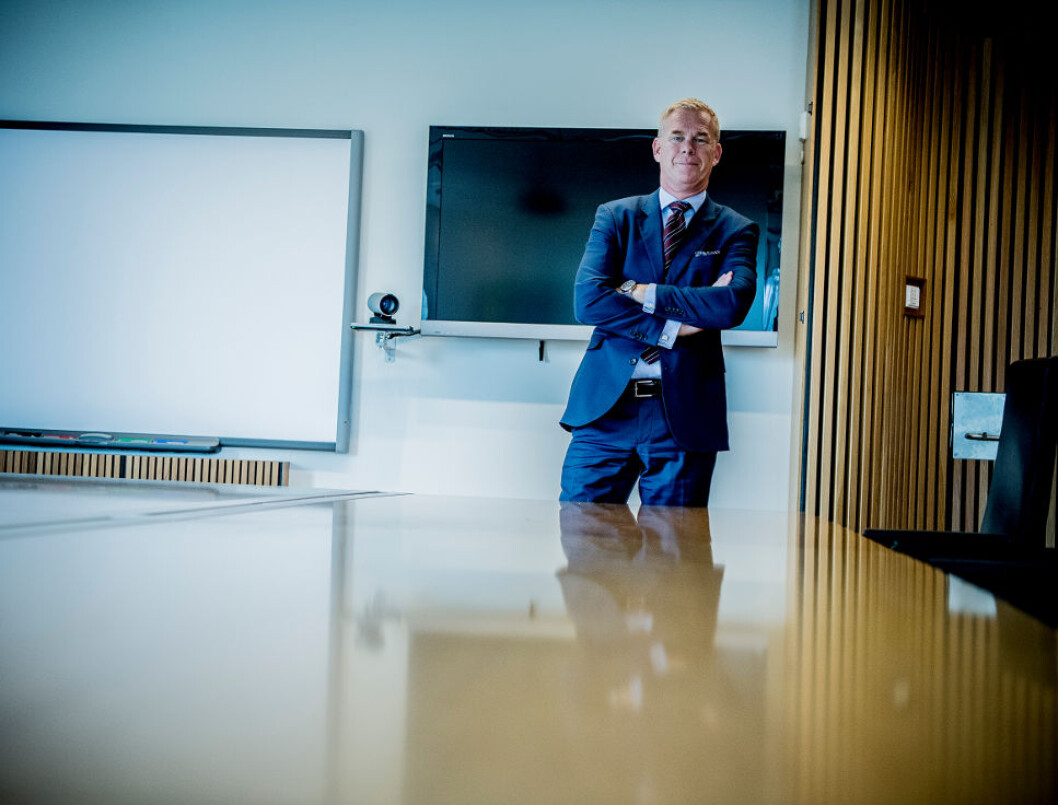 VURDERER NYE LOKALER: Dag Tjernsmo, administrerende direktør i Handelsbanken. VURDERER NYE LOKALER: Dag Tjernsmo, administrerende direktør i Handelsbanken.