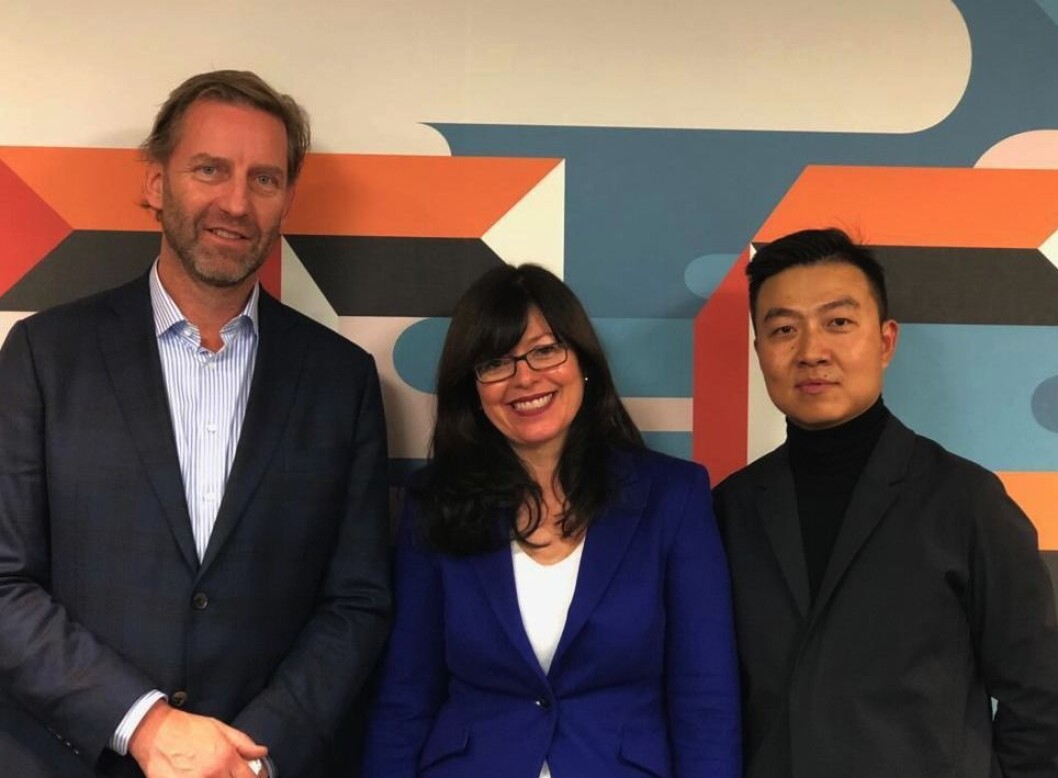 Mathis Grimstad, administrerende direktør i Stor-Oslo Eiendom, Kari Aina Eik, generalsekretær for organisasjonen for internasjonale økonomiske forhold (OIER) og leder for FNs Charter Excellence Centre for Smart and Sustainable Cities, og Hongqi Guo, grunnlegger av Yitong design Mathis Grimstad, administrerende direktør i Stor-Oslo Eiendom, Kari Aina Eik, generalsekretær for organisasjonen for internasjonale økonomiske forhold (OIER) og leder for FNs Charter Excellence Centre for Smart and Sustainable Cities, og Hongqi Guo, grunnlegger av Yitong design