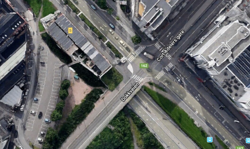 ATTRAKTIV TOMT: Statsbygg skal etter hvert selge den såkalte trekant-tomten i Vika. Foto: Google Street View. ATTRAKTIV TOMT: Statsbygg skal etter hvert selge den såkalte trekant-tomten i Vika. Foto: Google Street View.