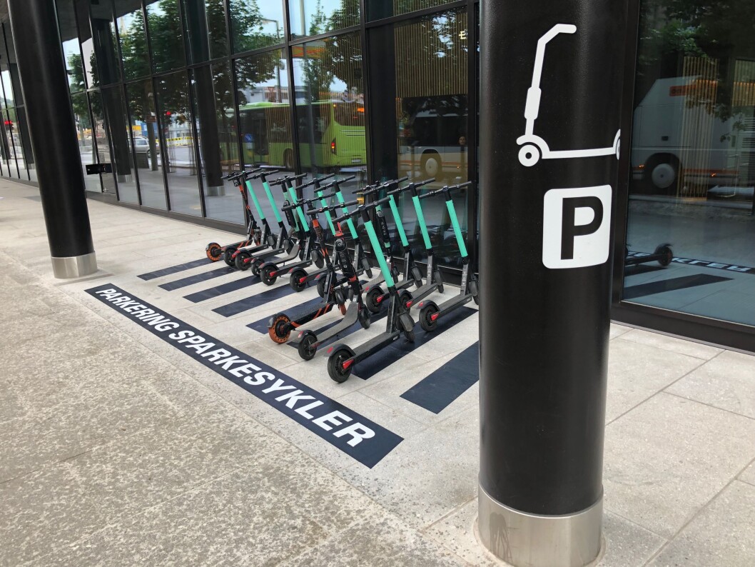 SELVFORKLARENDE: El-sparkesyklister som kommer til Eufemia blir tydelig fortalt hvor de kan parkere. Foto: KLP SELVFORKLARENDE: El-sparkesyklister som kommer til Eufemia blir tydelig fortalt hvor de kan parkere. Foto: KLP