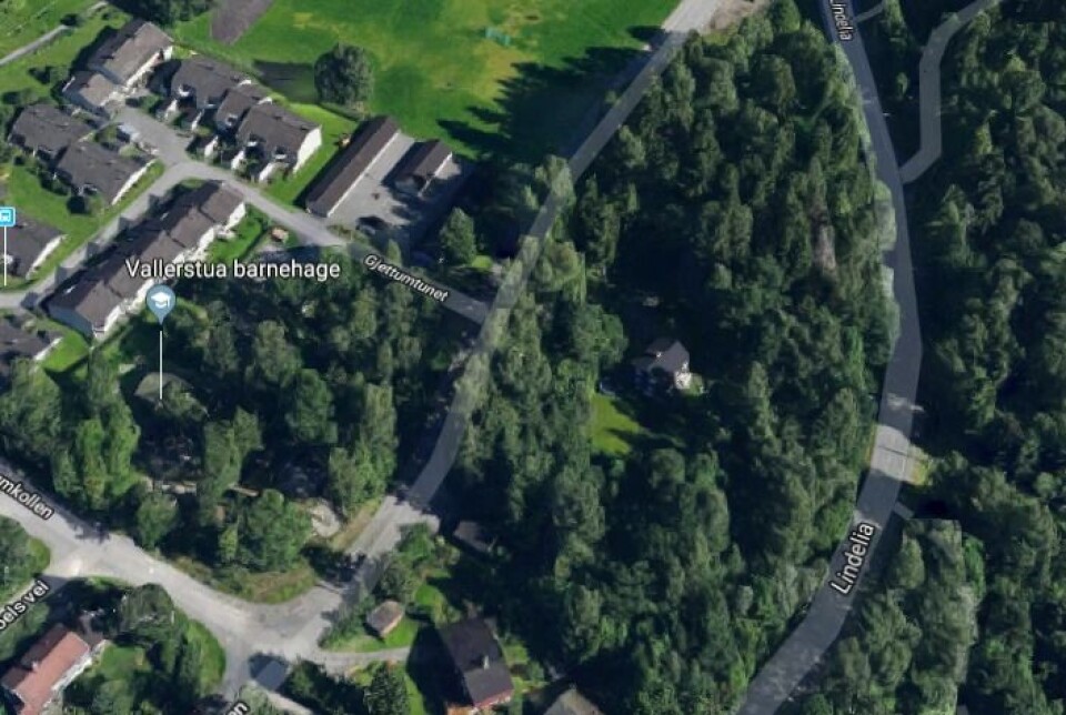 KOMBI: Bærum kommune tenker nytt i sitt prosjekt ved Gjettum skole. Foto: Google maps