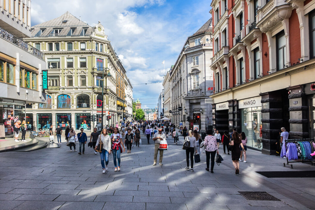 VIL HA MER LIV: Oslo kommune vil ha mer bilfritt byliv og har hyret inn hjelp til den logistiske og praktiske gjennomføringen når det skal tilrettelegges for at små og store aktører skal skape byliv. Foto: Kiev.Victor/Shutterstock.com VIL HA MER LIV: Oslo kommune vil ha mer bilfritt byliv og har hyret inn hjelp til den logistiske og praktiske gjennomføringen når det skal tilrettelegges for at små og store aktører skal skape byliv. Foto: Kiev.Victor/Shutterstock.com