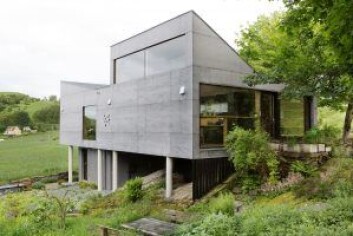 Tegnet av Knut Hjeltnes sivilarkitekter. Byggherre: Turi Dalaker og Tom Galta Tegnet av Knut Hjeltnes sivilarkitekter. Byggherre: Turi Dalaker og Tom Galta