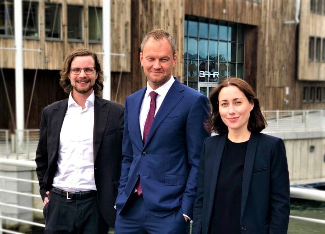 GIR RÅD: F.v. Halvor Mathisen, Øystein Myre Bremset og Sofie Komissar, alle advokatfirmaet BAHR. GIR RÅD: F.v. Halvor Mathisen, Øystein Myre Bremset og Sofie Komissar, alle advokatfirmaet BAHR.