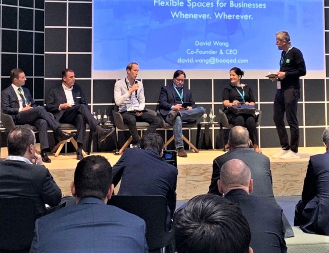 EUROPAS STØRSTE PROPTECH-KÅRING: WeWorks Henrik Botten Taubøll ((i midten i hvit skjorte) representerte Norden i juryen, som for øvrig bestod av 25 proptech-eksperter fra UK, Tyskland, Østerrike, Sveits, Nederland, Russland og Spania. EUROPAS STØRSTE PROPTECH-KÅRING: WeWorks Henrik Botten Taubøll ((i midten i hvit skjorte) representerte Norden i juryen, som for øvrig bestod av 25 proptech-eksperter fra UK, Tyskland, Østerrike, Sveits, Nederland, Russland og Spania.