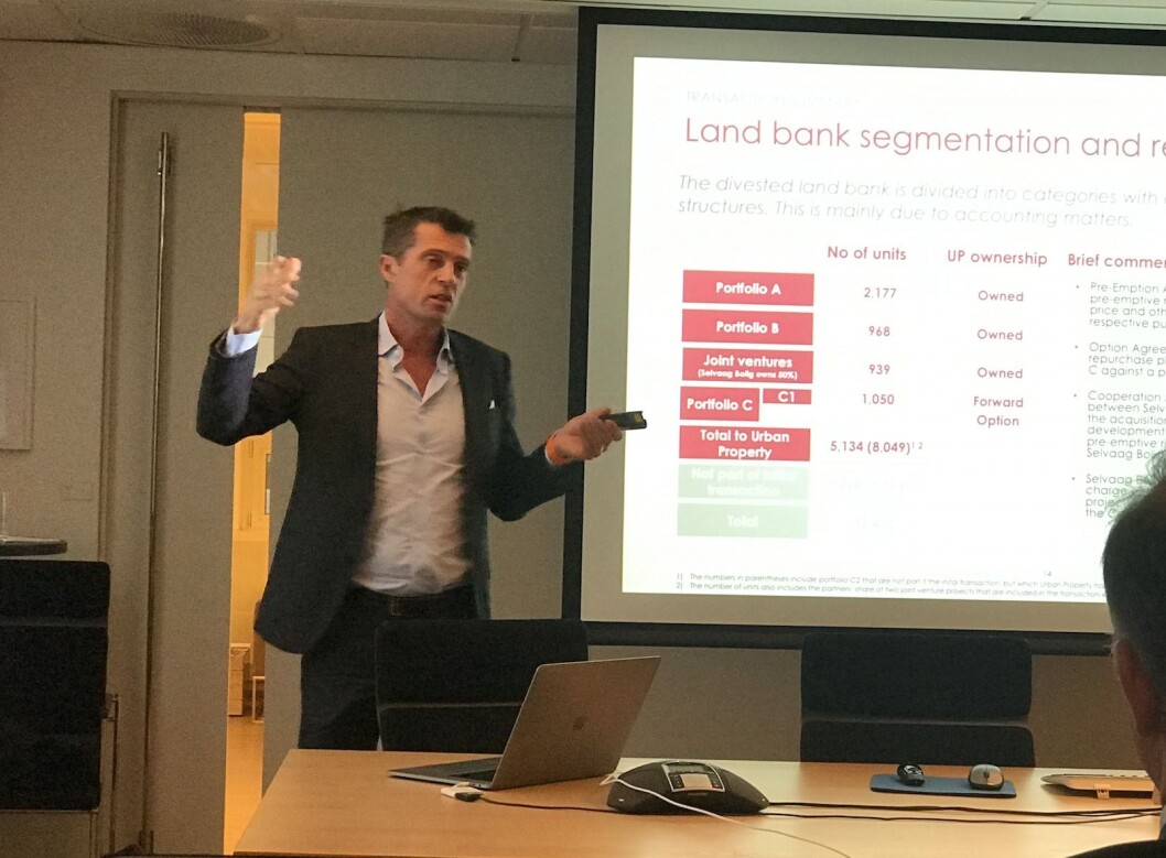KREVENDE: CFO Sverre Molvik mener det blir for kapitalkrevende for Selvaag Bolig å kjøpe tomter og stille egenkapialen up front helt frem til prosjektet er ferdig. KREVENDE: CFO Sverre Molvik mener det blir for kapitalkrevende for Selvaag Bolig å kjøpe tomter og stille egenkapialen up front helt frem til prosjektet er ferdig.