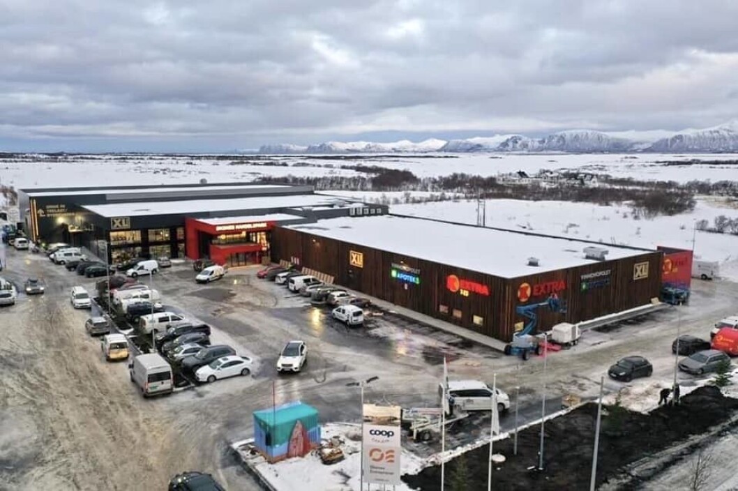 NYTT: Øksnes Handelspark åpnet torsdag etter et halvt års byggetid. Foto: Coop Nord NYTT: Øksnes Handelspark åpnet torsdag etter et halvt års byggetid. Foto: Coop Nord