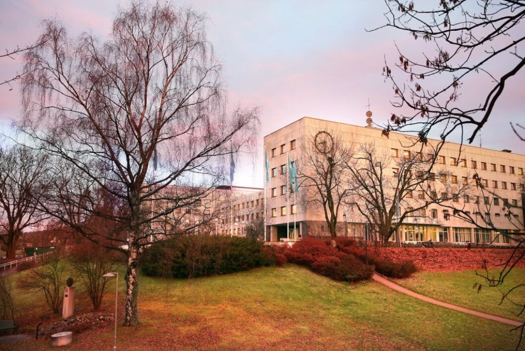 SNART KLART: Det nærmer seg en avklaring på hvem som stikker av med NRK-tomten. (Foto: Ole Kaland/NRK) SNART KLART: Det nærmer seg en avklaring på hvem som stikker av med NRK-tomten. (Foto: Ole Kaland/NRK)