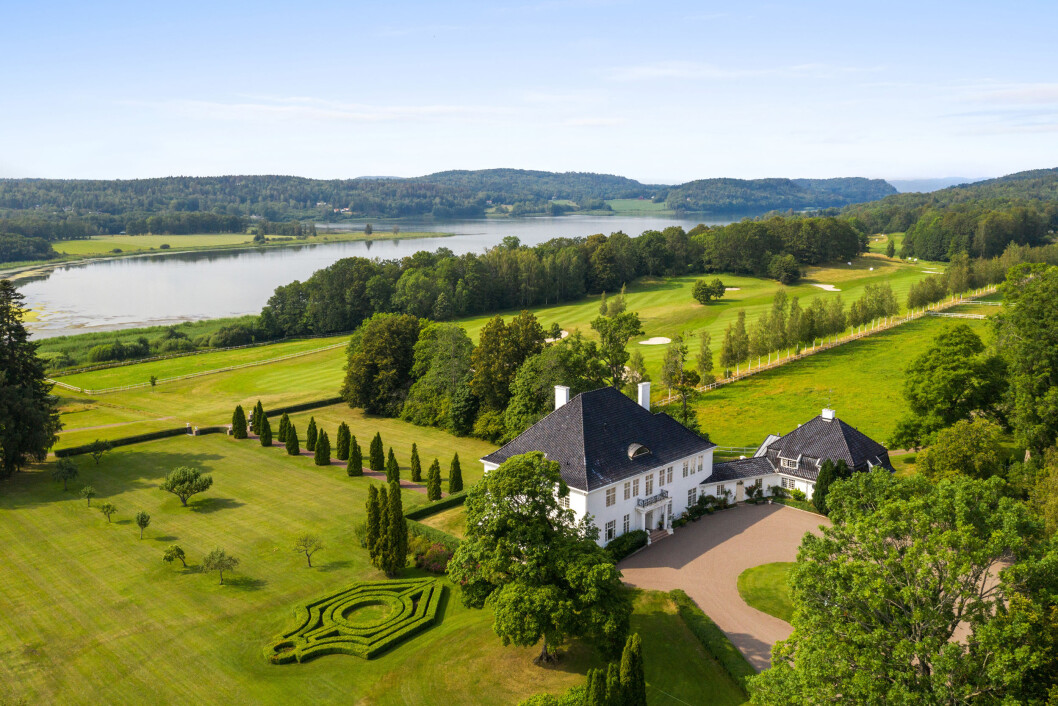 95 MILL.: Prisantydningen for Semb Hovedgård er 95 millioner kroner. 95 MILL.: Prisantydningen for Semb Hovedgård er 95 millioner kroner.