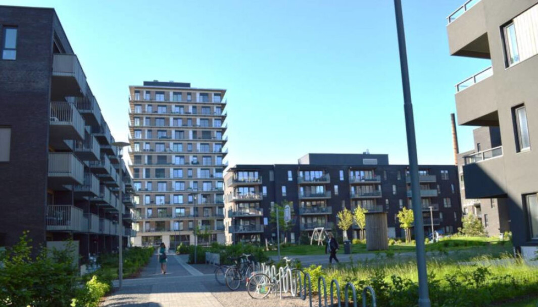 BARE RØR: Beboerne i boligprosjektet Marienfryd på Ensjø er denne uken i rettssak mot Veidekke Entreprenør. Boligene ble tatt i bruk i 2011. Sameiet mener VVS-anlegget i høyblokka på bildet er konstruert feil fra grunnen av. BARE RØR: Beboerne i boligprosjektet Marienfryd på Ensjø er denne uken i rettssak mot Veidekke Entreprenør. Boligene ble tatt i bruk i 2011. Sameiet mener VVS-anlegget i høyblokka på bildet er konstruert feil fra grunnen av.