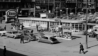 BENSIN: I mange år ble kirketomta brukt til blant annet en bensinstasjon. BENSIN: I mange år ble kirketomta brukt til blant annet en bensinstasjon.