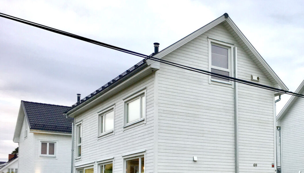 BEKYMRET FOR PRISVEKSTEN: - Prisveksten i boligmarkedet løper fra lønnsveksten, og vil forsterke skiller i boligmarkedet mellom de som eier bolig og de som er henvist til leiemarkedet, mener Boligprodusentenes Forening.
(Ill. foto) BEKYMRET FOR PRISVEKSTEN: - Prisveksten i boligmarkedet løper fra lønnsveksten, og vil forsterke skiller i boligmarkedet mellom de som eier bolig og de som er henvist til leiemarkedet, mener Boligprodusentenes Forening.
(Ill. foto)