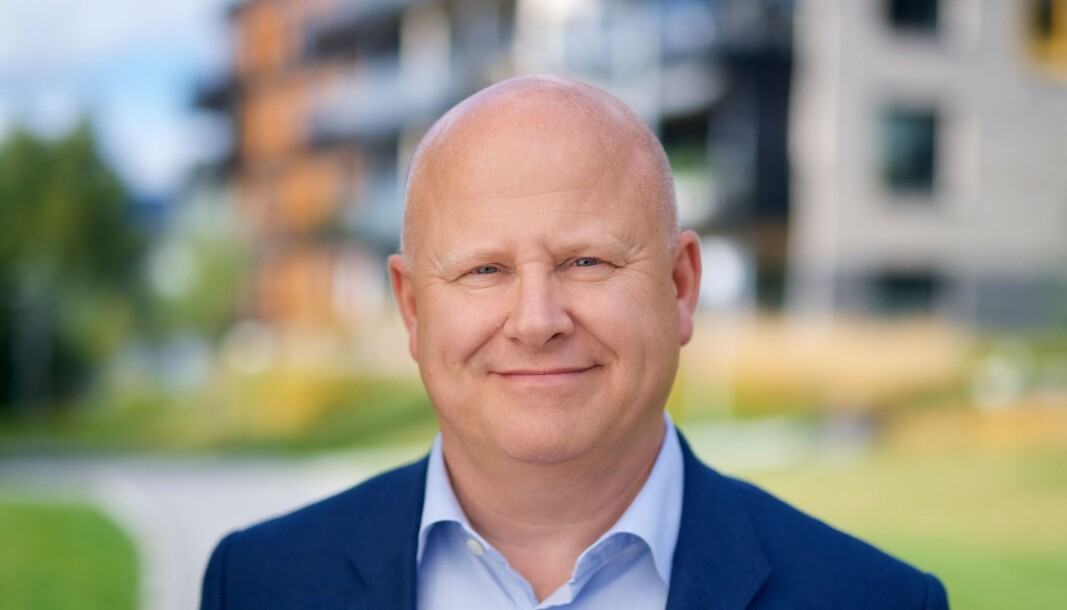 OPP: Konsernsjef Baard Schumann gleder seg over boligtallene. OPP: Konsernsjef Baard Schumann gleder seg over boligtallene.
