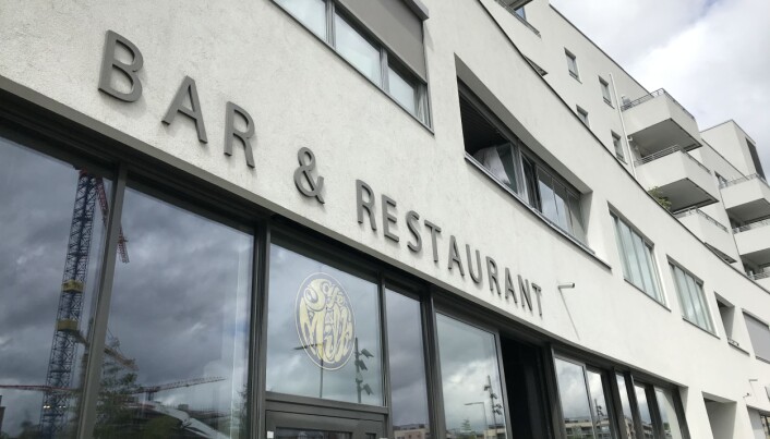 BYGULVET TAR TID: Så langt er det kommet få tilbud på bygulvet, men Safe as Milk er på plass. BYGULVET TAR TID: Så langt er det kommet få tilbud på bygulvet, men Safe as Milk er på plass.