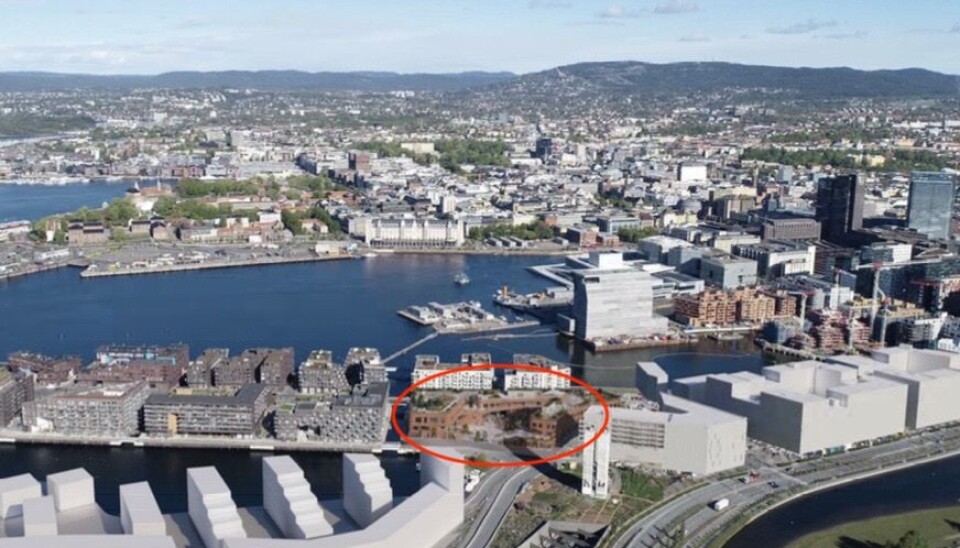 Dronebilde som viser skolens plassering. Dronebilde som viser skolens plassering.