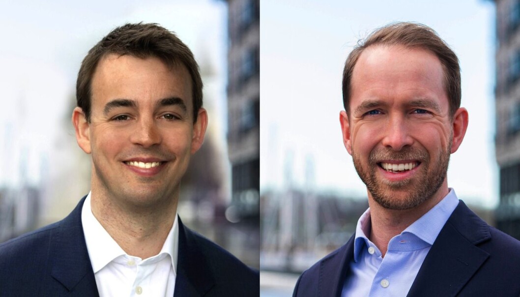 SKAL KJØPE: Øyvind Ryssdal (tv) har fått jobben med å passe på pengene, mens Mathias Lorentzen skal bruke dem på kjøp av eiendommer. SKAL KJØPE: Øyvind Ryssdal (tv) har fått jobben med å passe på pengene, mens Mathias Lorentzen skal bruke dem på kjøp av eiendommer.