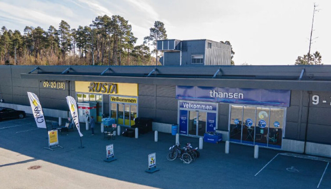 VEST: Dette bygget er ett av to som nylig har fått nye eiere. VEST: Dette bygget er ett av to som nylig har fått nye eiere.