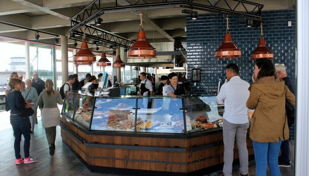 OMSTRIDT: Oslo Fisketorg er tidligere blitt beskyldt for å være en restaurant med fiskedisk. OMSTRIDT: Oslo Fisketorg er tidligere blitt beskyldt for å være en restaurant med fiskedisk.