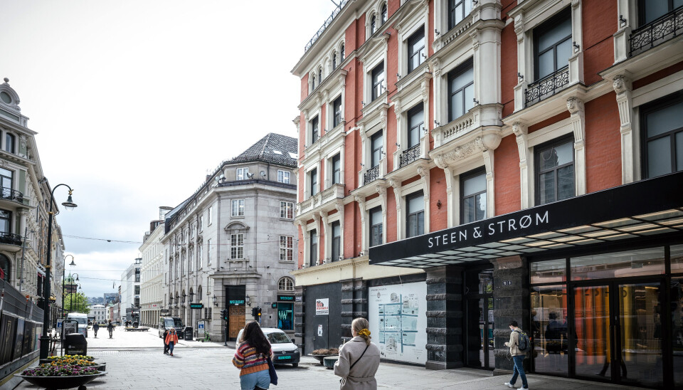 HØYESTE LEIEPRISER: Nedre Slottsgate og Karl Johans gate mellom Nedre Slottsgate og Kirkegata har de desidert høyeste leieprisene i Norge. HØYESTE LEIEPRISER: Nedre Slottsgate og Karl Johans gate mellom Nedre Slottsgate og Kirkegata har de desidert høyeste leieprisene i Norge.