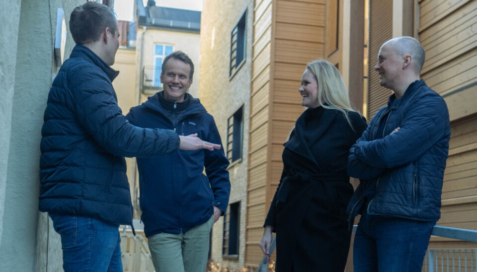 FORNØYDE PARTNERE: Fra venstre: David Isak Hansen (CTO & Co-founder Knips), Mats Staugaard (Investment manager Schibsted Ventures), Lilja Maria H. Guthu (CEO & Co-founder Knips), Christian Horn Hanssen (Investeringsansvarlig Schibsted Ventures). FORNØYDE PARTNERE: Fra venstre: David Isak Hansen (CTO & Co-founder Knips), Mats Staugaard (Investment manager Schibsted Ventures), Lilja Maria H. Guthu (CEO & Co-founder Knips), Christian Horn Hanssen (Investeringsansvarlig Schibsted Ventures).