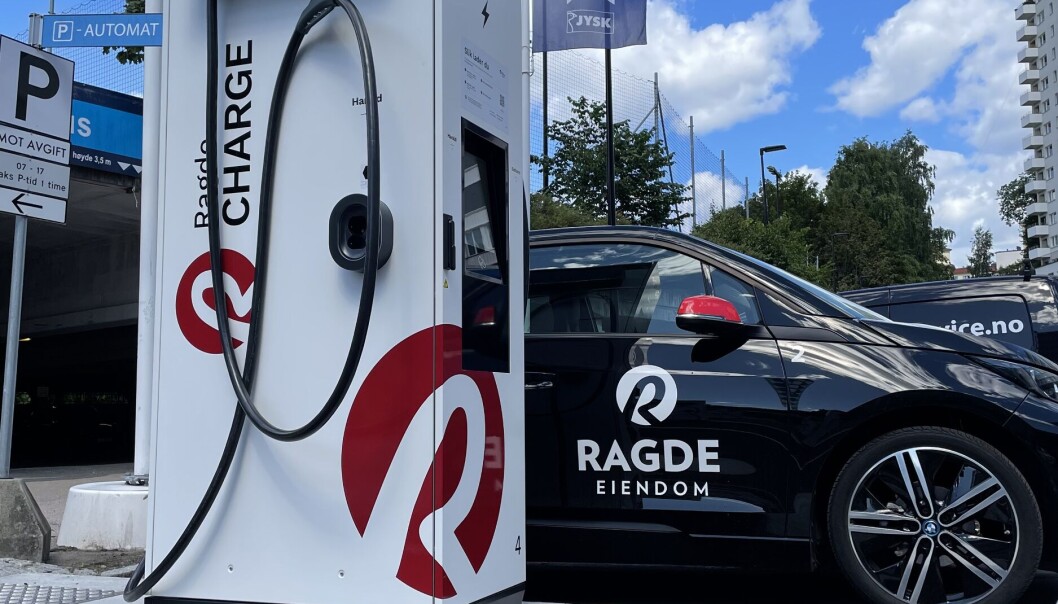 LADING MED EKSTRATJENESTER: Ragde Eiendom vil tilby en rekke tjenester i tilknytning til sin nye ladesatsing. LADING MED EKSTRATJENESTER: Ragde Eiendom vil tilby en rekke tjenester i tilknytning til sin nye ladesatsing.