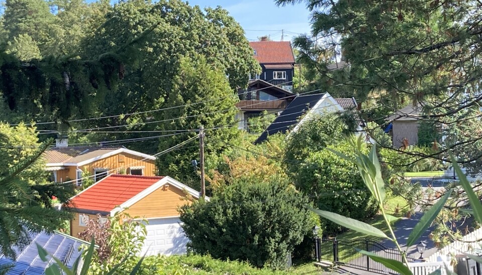 HEVER TERSKELEN: Bærum følger Oslo og varsler bygge- og deleforbud. – Vil bety at terskelen blir enda høyere for de som vil etablere seg i Bærum, mener Morten Thøgersen i PrivatMegleren Thøgersen & Partnere. Ill. foto. HEVER TERSKELEN: Bærum følger Oslo og varsler bygge- og deleforbud. – Vil bety at terskelen blir enda høyere for de som vil etablere seg i Bærum, mener Morten Thøgersen i PrivatMegleren Thøgersen & Partnere. Ill. foto.