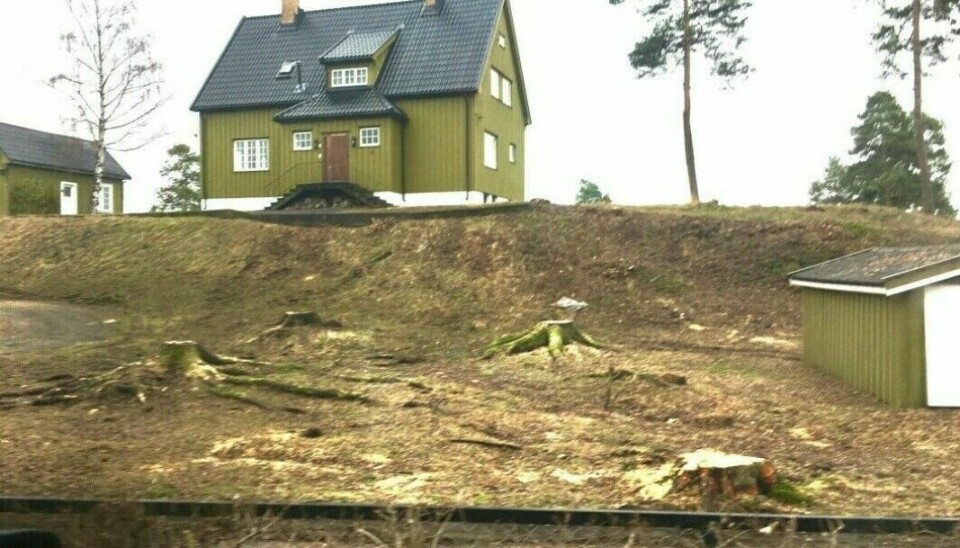 FORHÅNDSVARSEL: I et brev til innbyggerne lister Bærum kommune opp hvilke tiltak som vil omfattes av midlertidig forbud mot tiltak på boligeiendommer. Ill. foto. FORHÅNDSVARSEL: I et brev til innbyggerne lister Bærum kommune opp hvilke tiltak som vil omfattes av midlertidig forbud mot tiltak på boligeiendommer. Ill. foto.