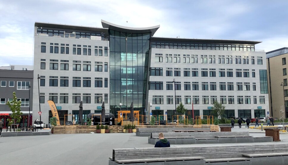 PÅ BRYGGA: Moloveien 16 i Bodø sentrum er en av eiendommene til Kolstad.