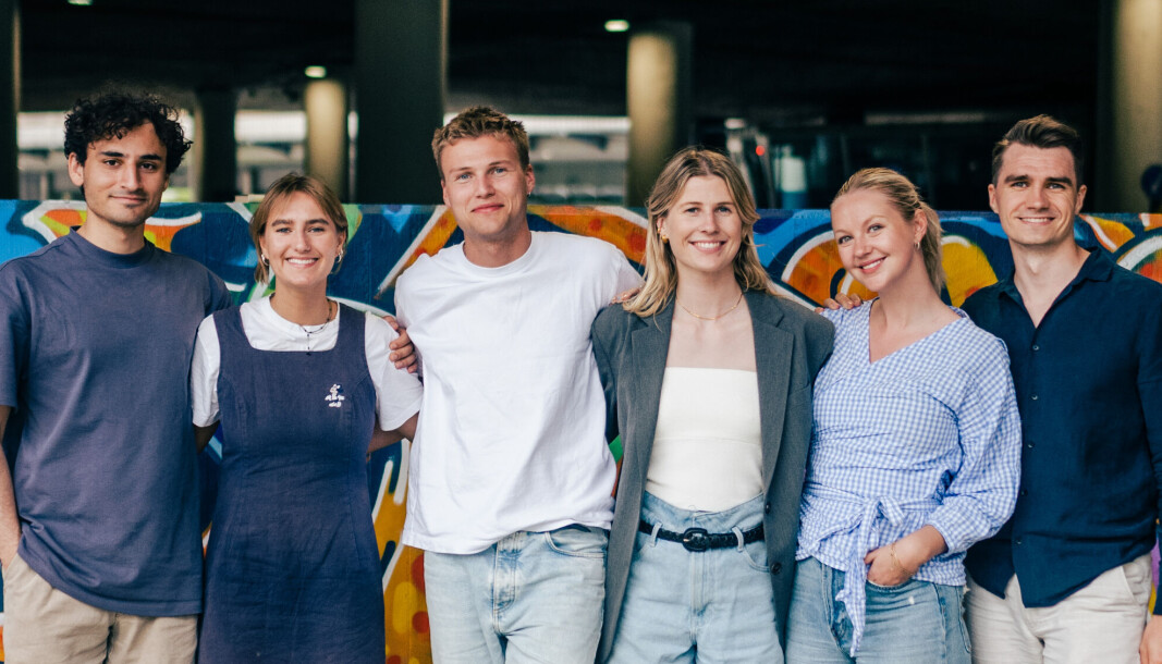 STUDENTER: Kaveh Kawousi, Henriette Hagen, Eirik Bruun, Una Mørch-Thoresen, Louise Holsing Odden og Martin Andresen har studert kontorbyggenes rolle i byen. STUDENTER: Kaveh Kawousi, Henriette Hagen, Eirik Bruun, Una Mørch-Thoresen, Louise Holsing Odden og Martin Andresen har studert kontorbyggenes rolle i byen.