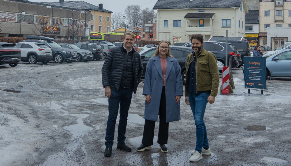 BOLIGBYGGING: Styreleder Stine Johannesen i SiO har kjøpt eiendommer av Fredrik Grøndahl i Romer Næringseiendom og Anders Opsahl i Opsahl Gruppen. BOLIGBYGGING: Styreleder Stine Johannesen i SiO har kjøpt eiendommer av Fredrik Grøndahl i Romer Næringseiendom og Anders Opsahl i Opsahl Gruppen.