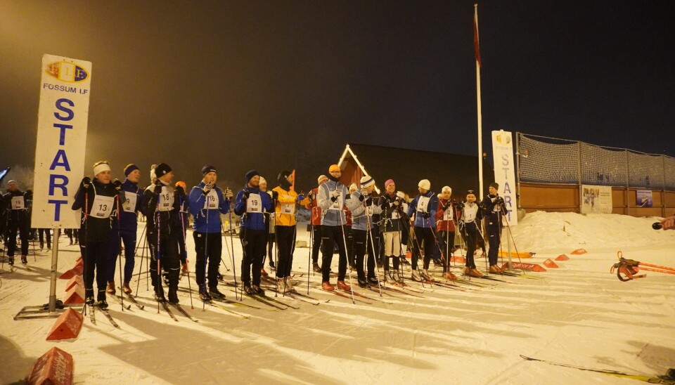KLAR, FERDIG....: Eiendomsbransjen møttes i stafett under Eiendomsmesterskapet i skiskyting. KLAR, FERDIG....: Eiendomsbransjen møttes i stafett under Eiendomsmesterskapet i skiskyting.