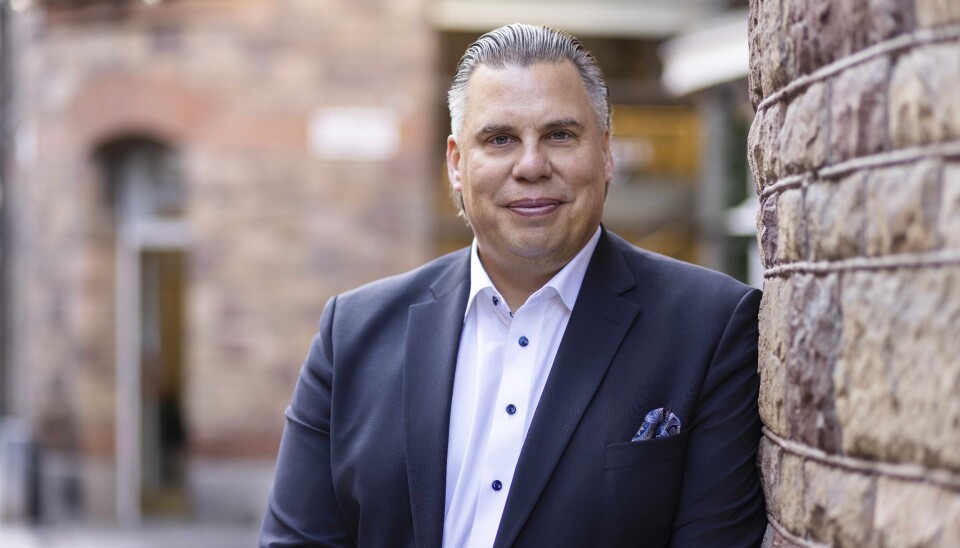 TROR PÅ FLERE OPPKJØP: Max Barclay i Newsec tror det blir oppkjøp og kjøp av posisjoner i børsnoterte selskaper i særlig det svenske markedet, drevet frem av historisk svake valutakurser. TROR PÅ FLERE OPPKJØP: Max Barclay i Newsec tror det blir oppkjøp og kjøp av posisjoner i børsnoterte selskaper i særlig det svenske markedet, drevet frem av historisk svake valutakurser.
