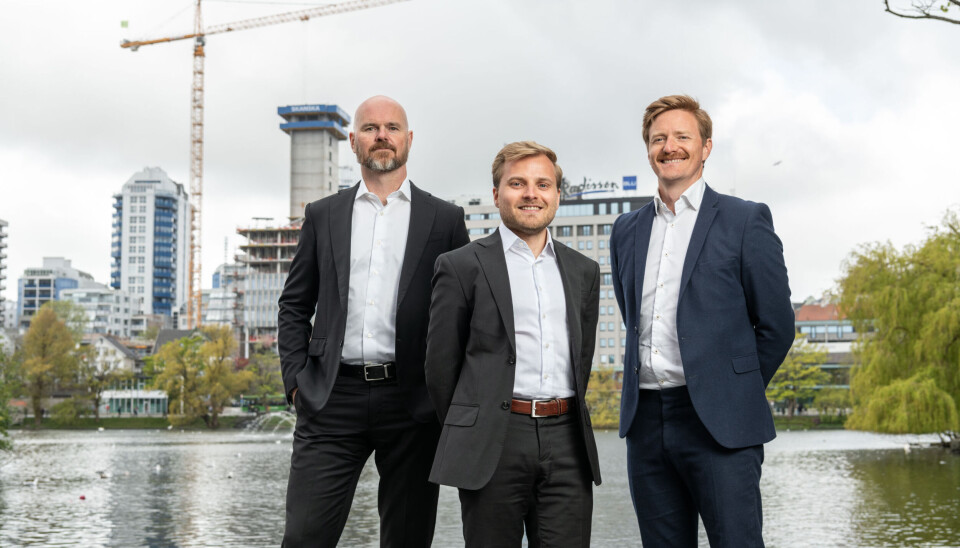 STYRKER TRANSAKSJONSTEAMET: Leder av Stavanger-kontoret til DNB Næringsmegling, Egil Kvannli (tv), Martin Øgreid Danielsen og Thomas Skavland (th) skal vokse videre i Stavanger. STYRKER TRANSAKSJONSTEAMET: Leder av Stavanger-kontoret til DNB Næringsmegling, Egil Kvannli (tv), Martin Øgreid Danielsen og Thomas Skavland (th) skal vokse videre i Stavanger.