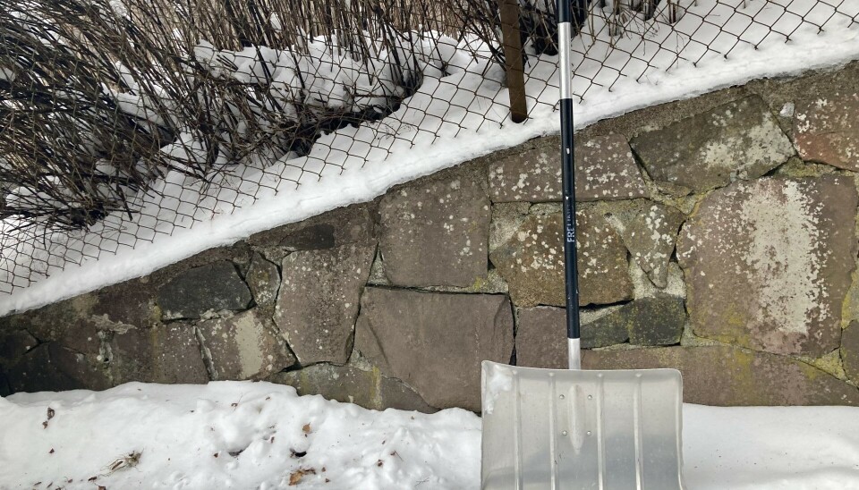 PRIVAT VS. OFFENTLIG VEI: Boligkjøperen likte ikke at selgeren hadde holdt tilbake at huseier selv er ansvarlig for å snørydding. Finansklagenemnda er enig i at det skal utmåles prisavslag. Ill. foto