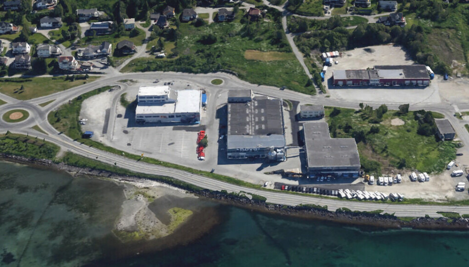 BELIGGENHET: De tre næringsbyggene ligger langs innfartsåra til Tromsø. Solstrandvegen Nova Eiendommer