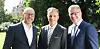 SER MULIGHETER I NORGE: Tom Lindahl fra Capital Markets, Linus Ericsson fra Debt & Financial Advisory og direktør for JLL i Sverige, Daniel Gorosch. Ericsson kommer 29. oktober til Bergen og Eiendom 2015. (Foto: JLL)