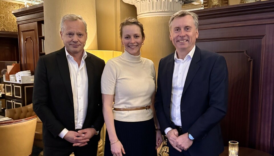 EN VIKTIG MØTEPLASS: - MIPIM er viktig møteplass for norske aktører og de internasjonale investorene. Akkurat nå er det viktig å vise hvor oversiktlig og forutsigbart det norske markedet er, sier f.v. Haavind-advokatene Stig L. Bech og Elin Mack Løvdal, samt Malling-sjef Anders Berggren.
