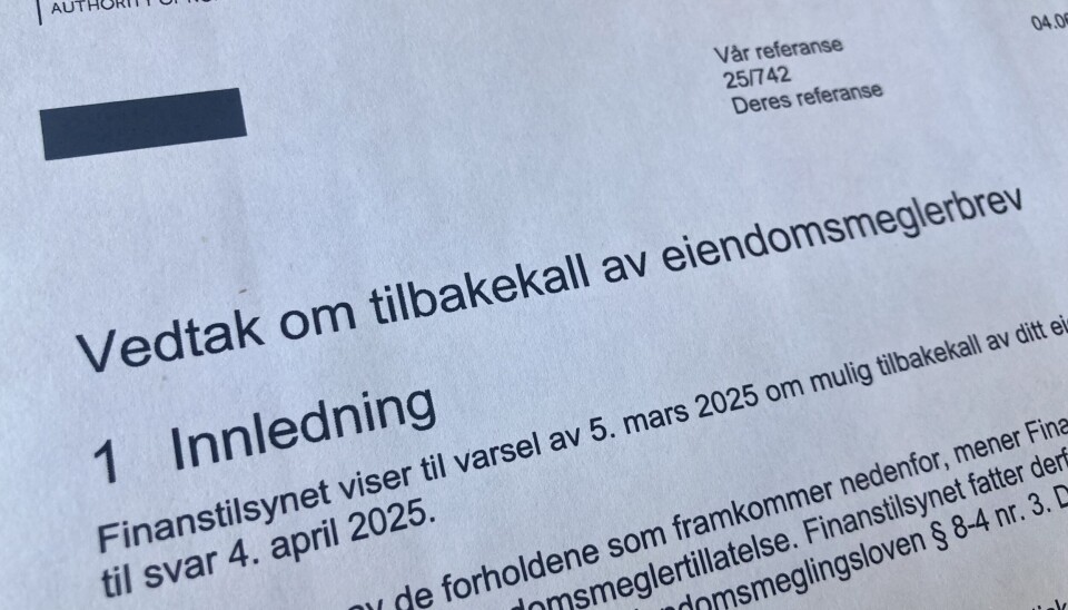 AVSKILTET: Finanstilsynet har avskiltet en eiendomsmegler i Oslo, med bakgrunn i «gjentakende og likeartede avvik». Vedtaket kommer etter et tilsyn hos meglerens foretak i januar i år.