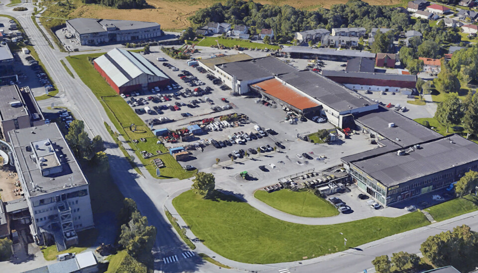 BYREPARASJON: Dette næringsområdet skal utvikles kraftig. Bromstadvegen 57. Foto: Google