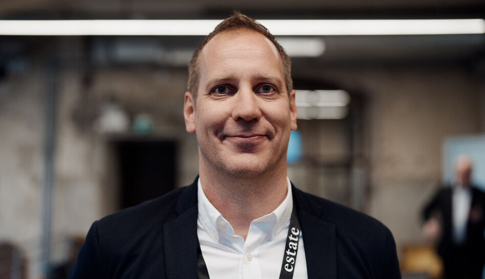 Landet to store leieavtaler