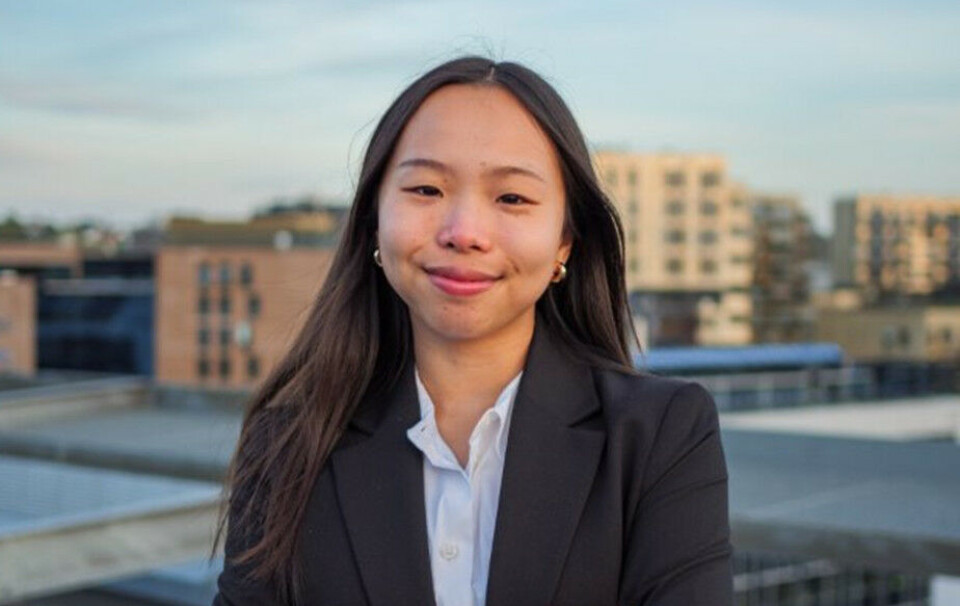 -	Mange slitne utviklere og pressede selgere